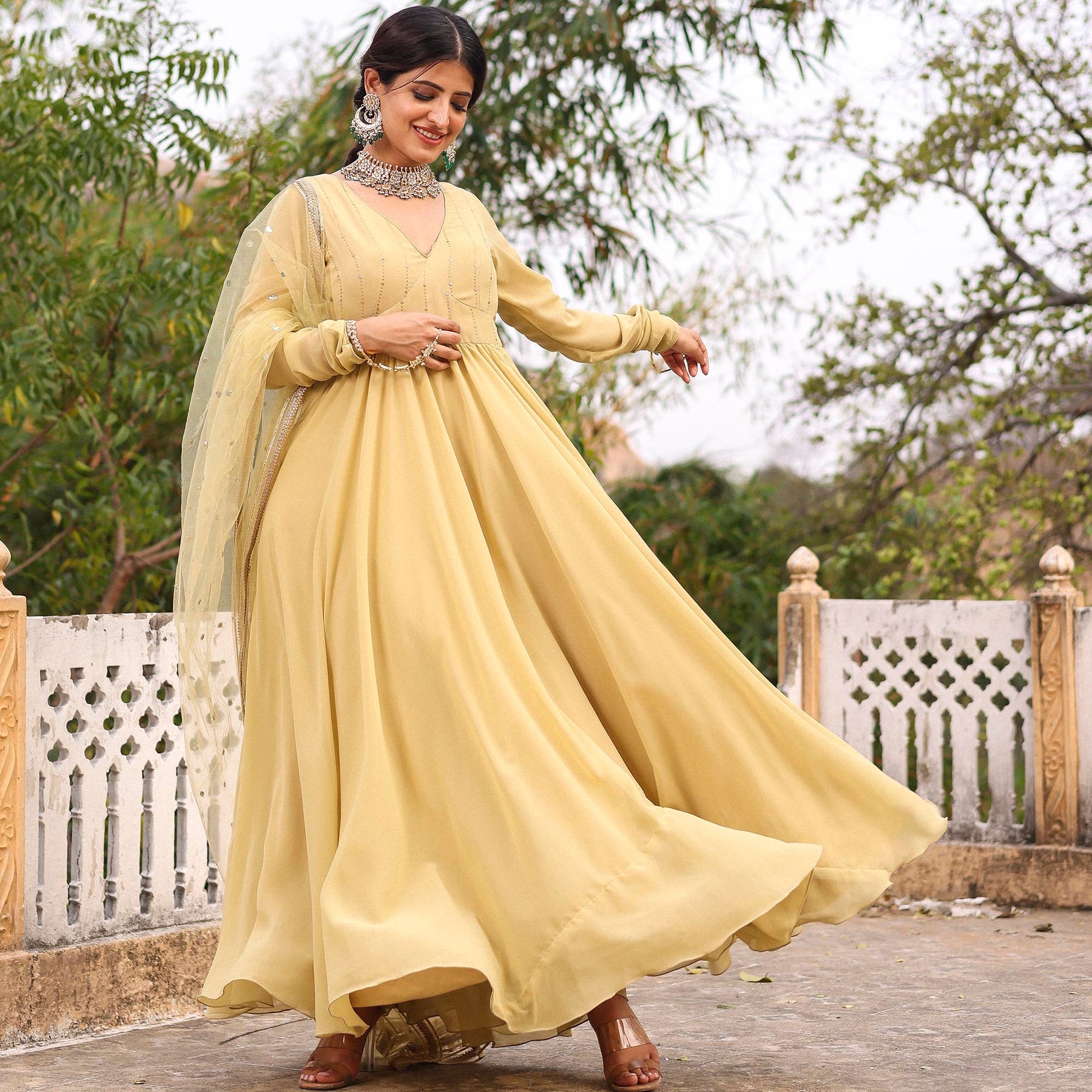 GREEN MUKAISH FLARED LONG GOWN