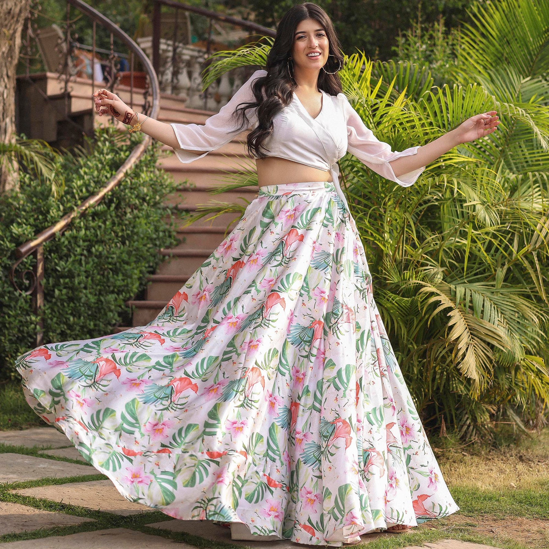 WHITE FLORAL PRINTED SKIRT SET