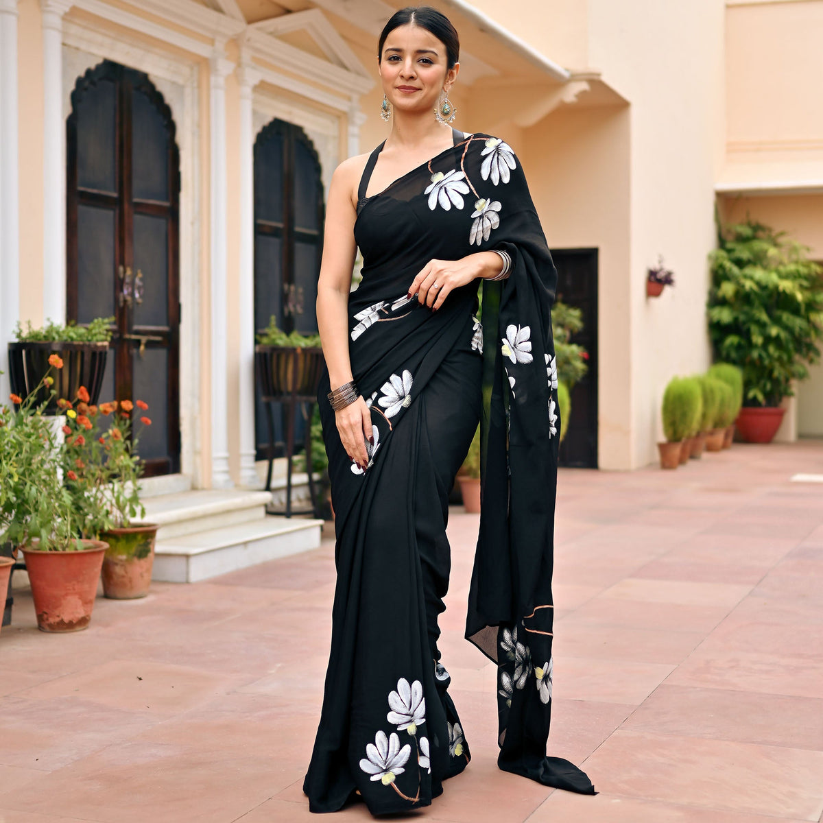 Black Handbrush Chiffon Saree