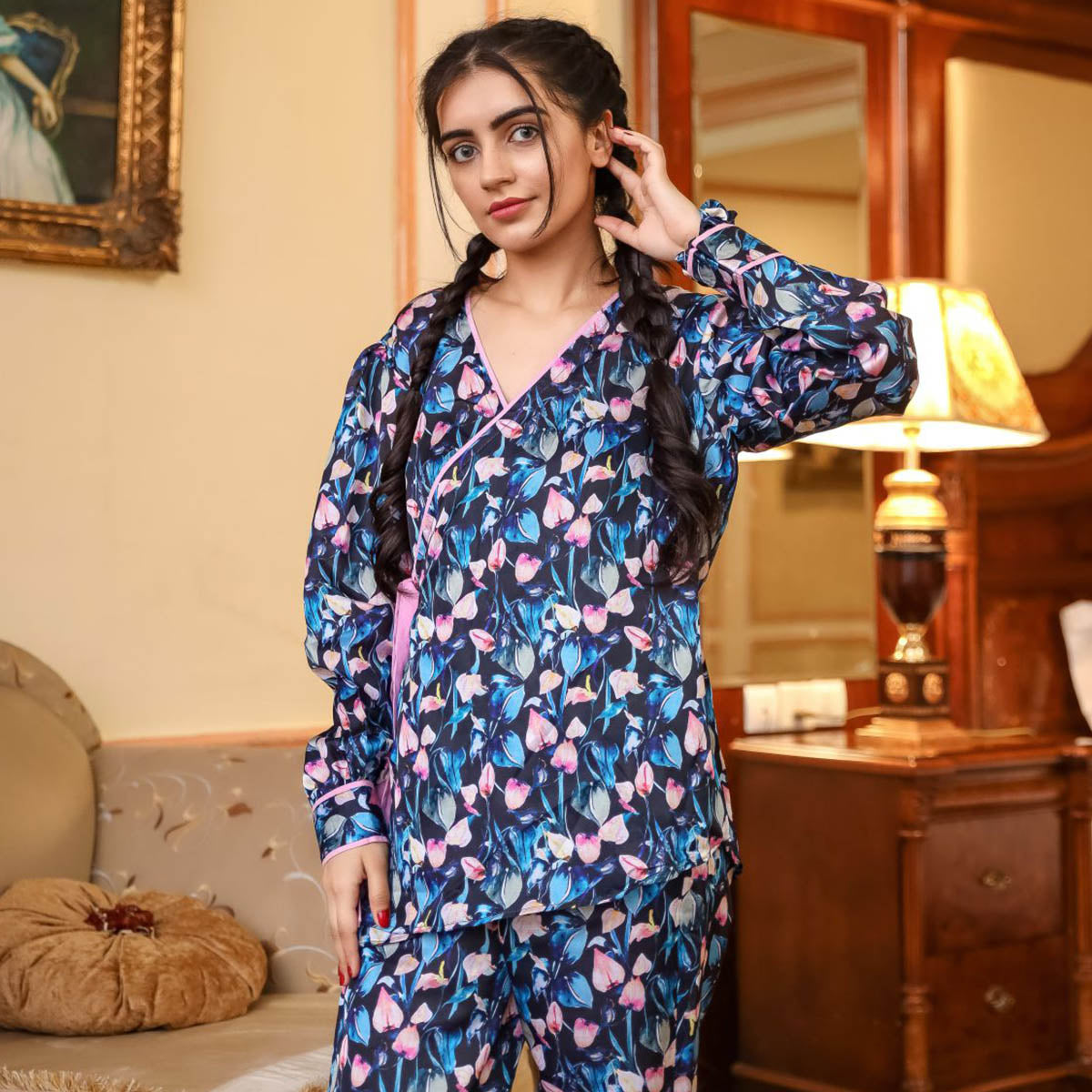 Floral Printed Full Sleeves Nightsuit