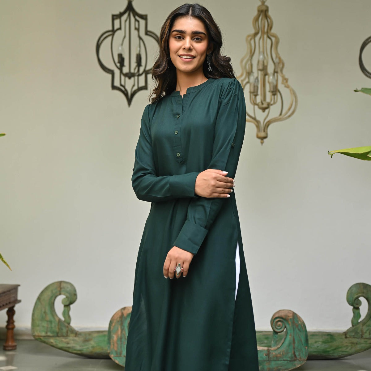 Green Rayon Solid Kurta with White Pants