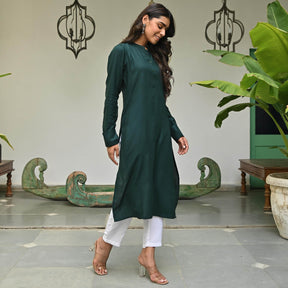 Green Rayon Solid Kurta with White Pants